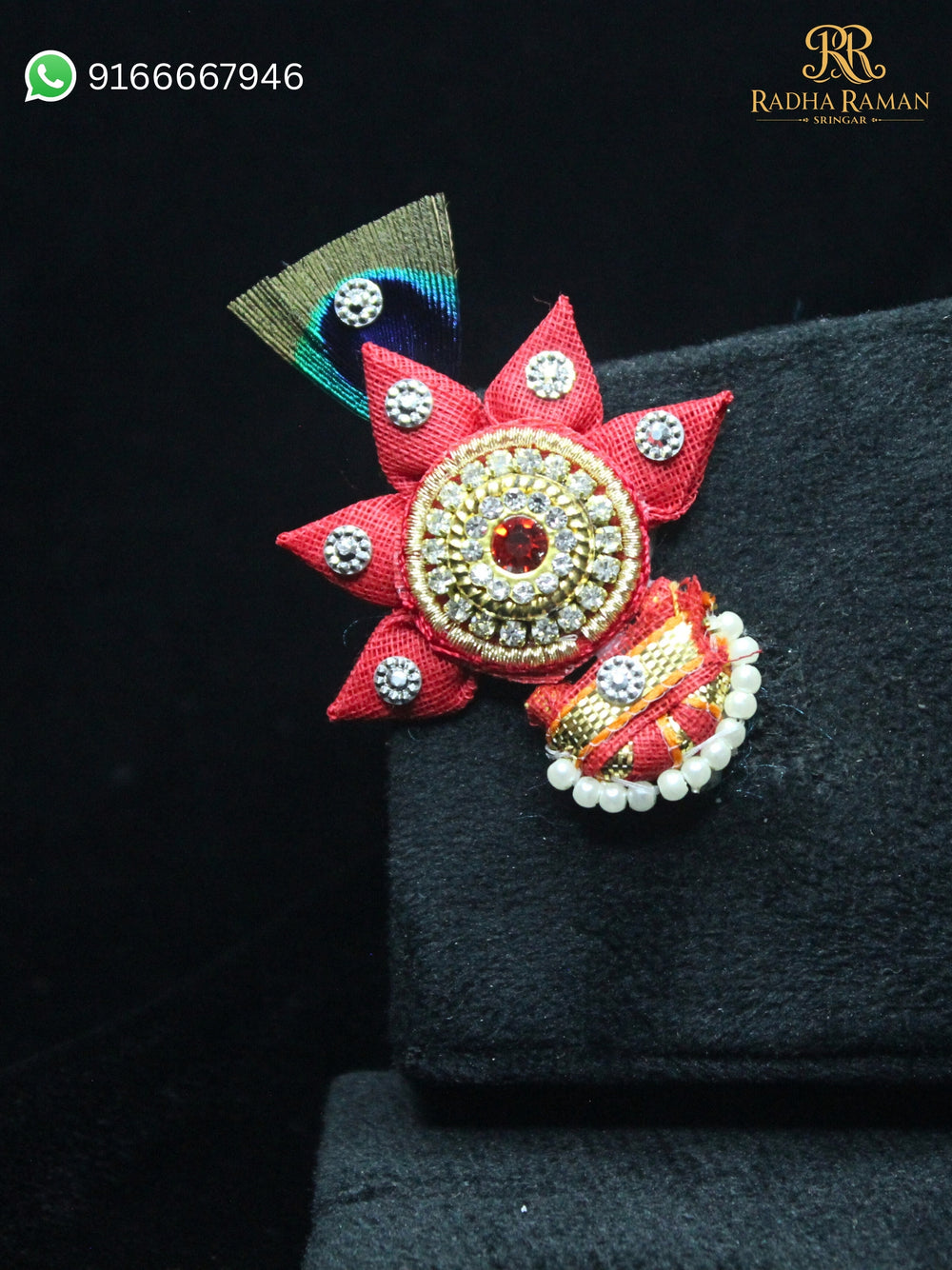 Kundan mastak shringar Laddu Gopal