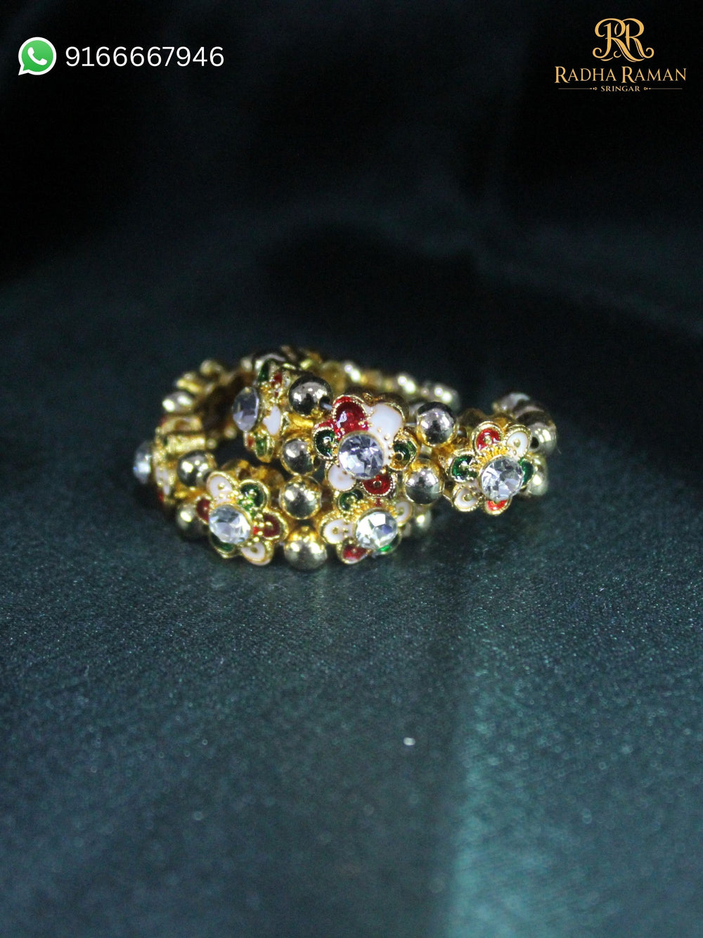 Shri Hast–Charan Shringar