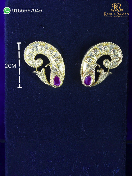 Mayur Shobhit Kundal | Radha Raman Shringar