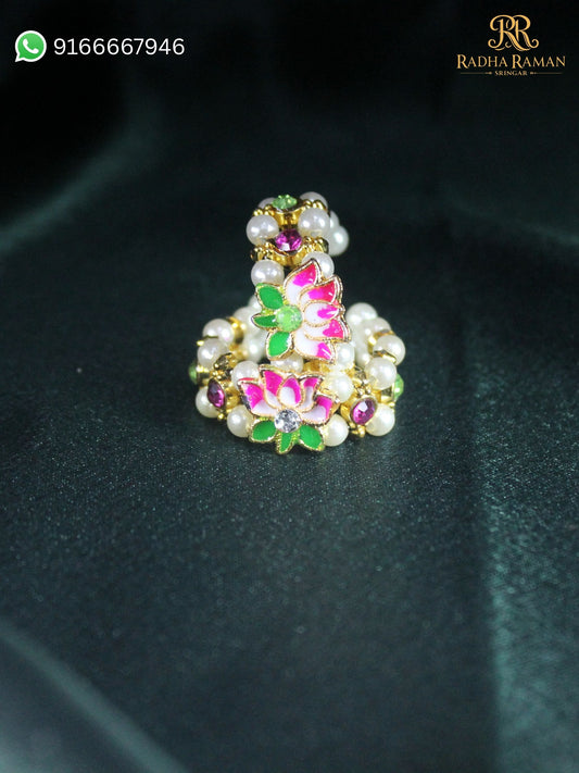 Shri Hast–Charan Shringar