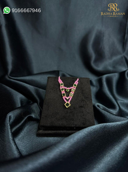 Muralidhar Shringar Mala – 4 cm Length for Thakurji & Laddu Gopal