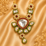 Divya Shringar Haar Mala — Elegant Mala for Thakur Ji | 7 CM