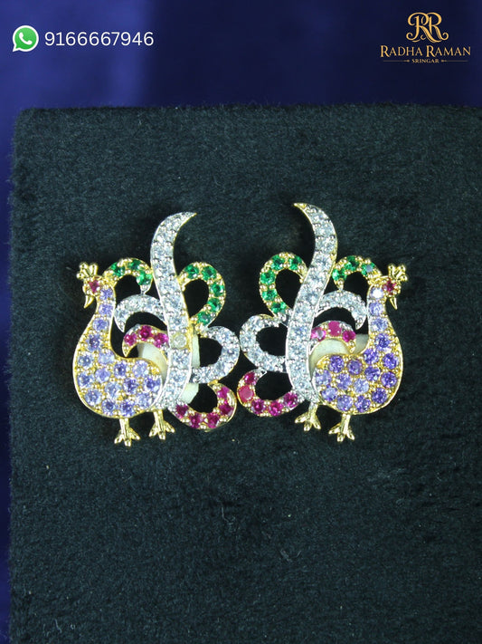 Laddu Gopal Kundal shringar