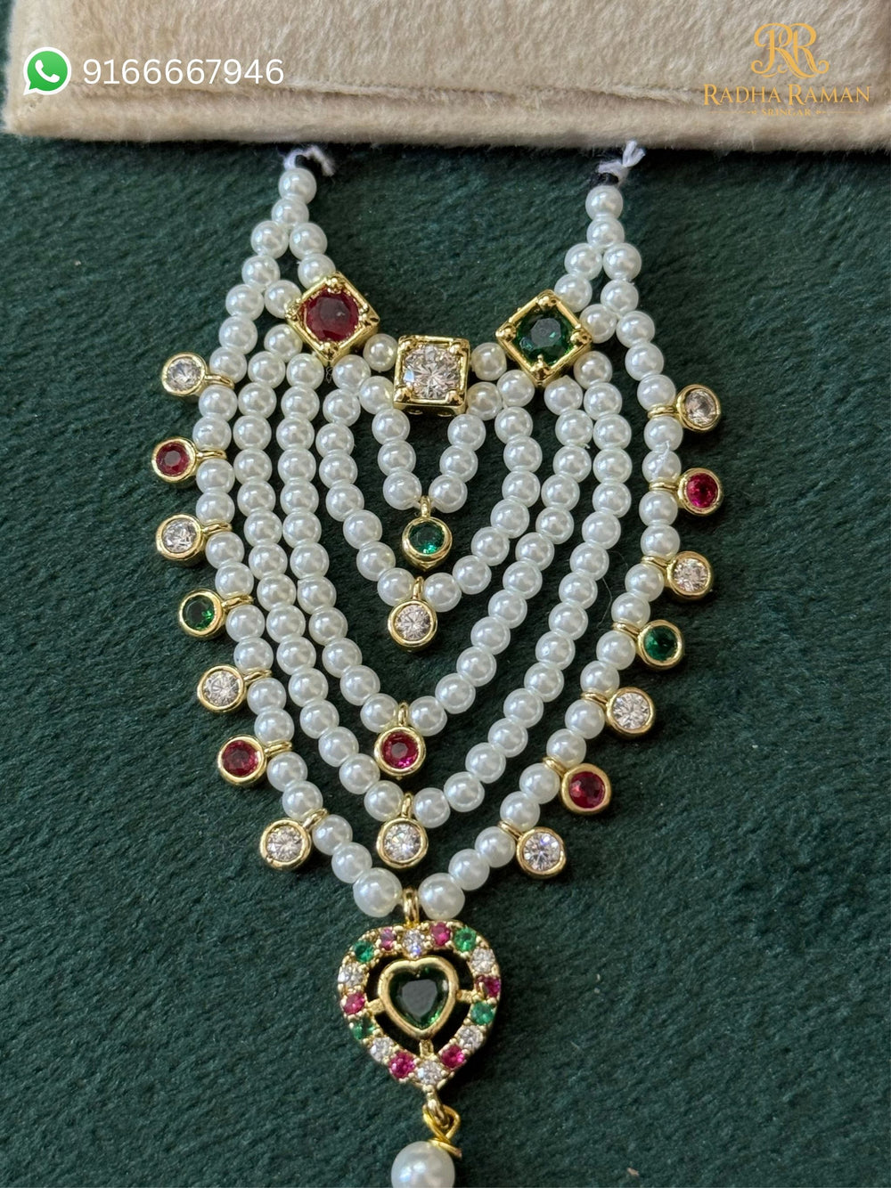 Shyam Prem Pearl Haar