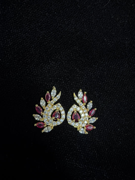 Krishna Pallavi Kundal | Radha Raman Shringar