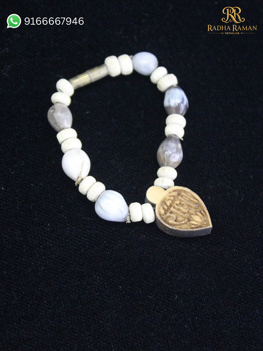 radha naam tulsi mala
